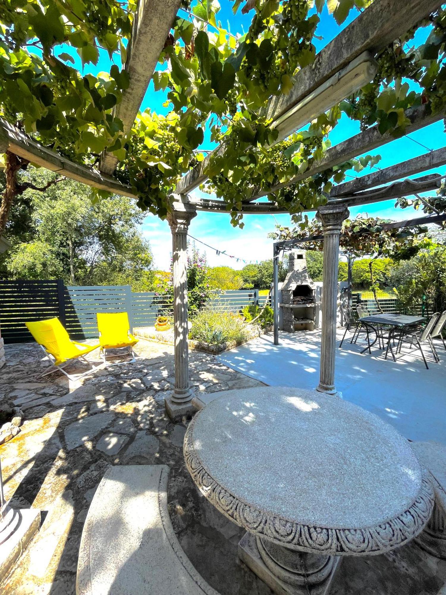 Sea Heaven Apartment Rovinj Exterior photo